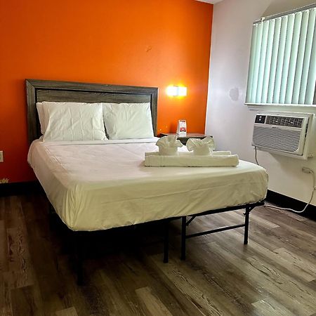 Siegel Select Cincinnati Sharonville Glendale エクステリア 写真